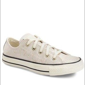 White Oil Slick Converse NWOT 10